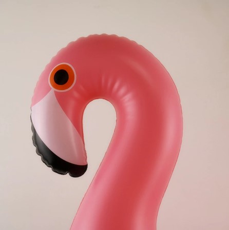 Täispuhutav bassein flamingokujuliste tasside jaoks