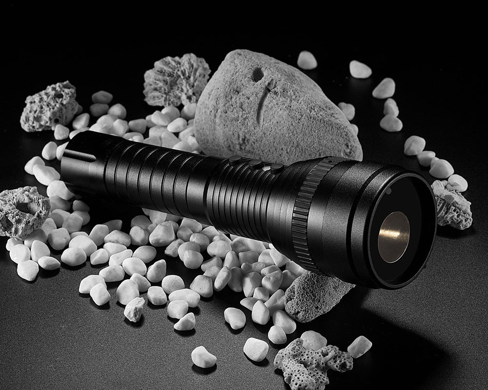 LED taskulamp kaameraga